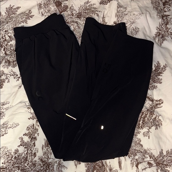 Movement Pants